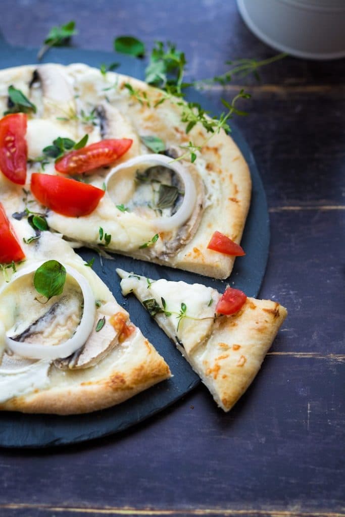 Portobelló gombás fehér pizza - Kifőztük